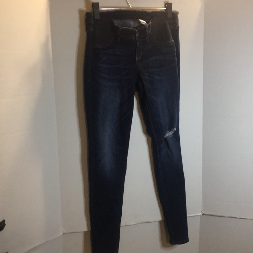 OLD NAVY ROCKSTAR MATERNITY JEANS SIZE 4 REG SKINNY